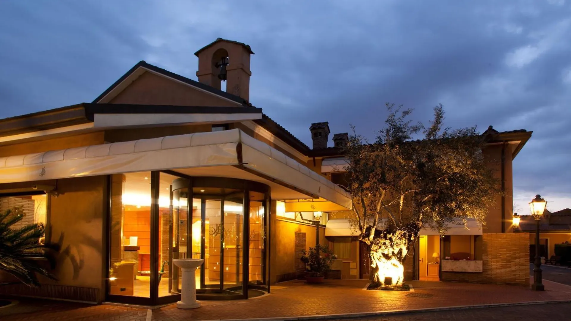***  Hotel Piccolo Borgo Rome Italie