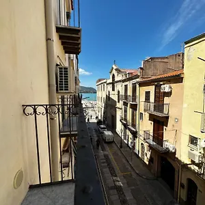 https://maiolica-house.sicilyhotelsitaly.net