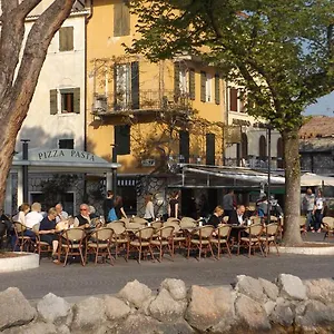 https://casa-glicine-garda.hotelinveneto.com